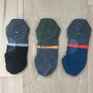 feetures | Everyday Men's Ultra Light No Show Socks | M